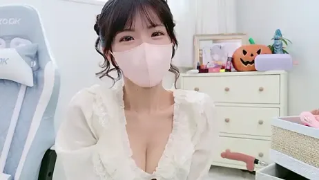 -minami- stripchat stream image