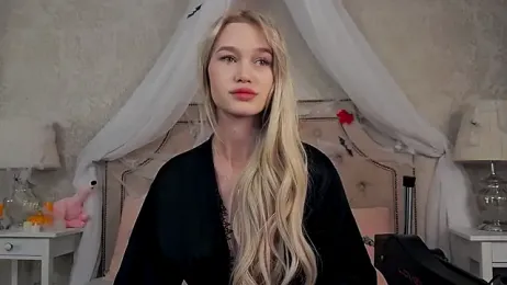 KristinaDane stripchat stream image