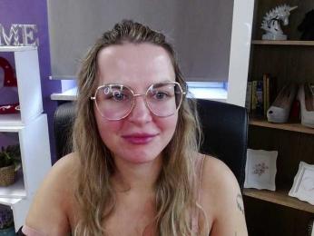 Soft-Zoey bongacams stream image