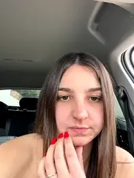 DoriDeluxe66 stripchat stream image