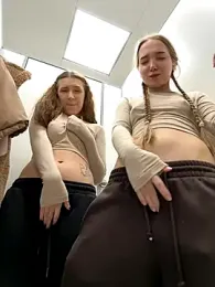 bambi_lu stripchat stream image