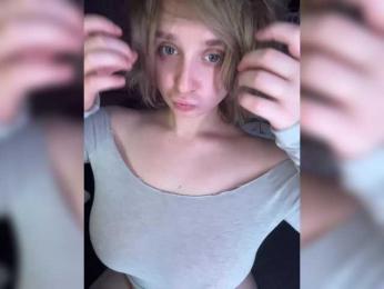 peDoVo4ka228 bongacams stream image