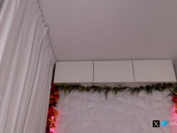 harliequinnx chaturbate stream image