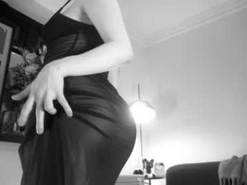 littlee33 chaturbate stream image