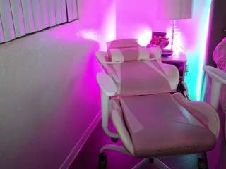 evajonez camsoda stream image