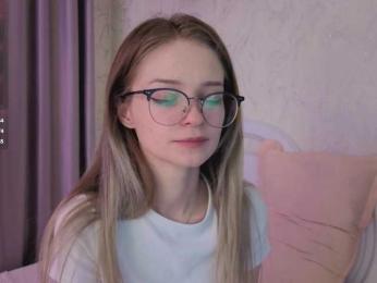 vialeta-baby bongacams stream image