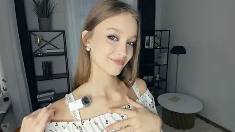 SerrenaAa stripchat stream image