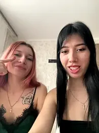 caressyourself stripchat stream image