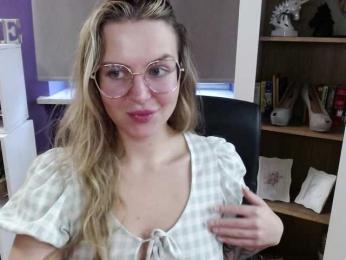 Soft-Zoey bongacams stream image