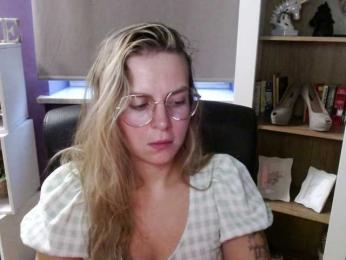 Soft-Zoey bongacams stream image