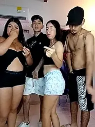 royalgirls_x stripchat stream image