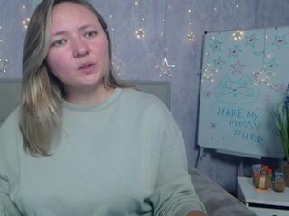 Sally Verda flirt4free stream image