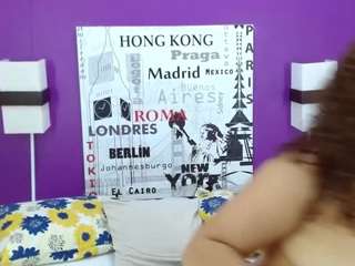 rebeccamils camsoda stream image