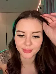 Alina_Vibe_Me stripchat stream image