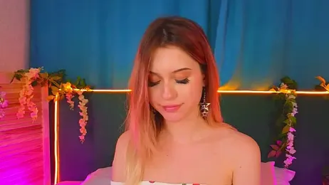 AlinaWalters stripchat stream image