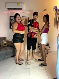 royalgirls_x stripchat stream image