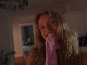 HeyBanana bongacams stream image