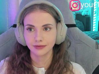VikkiExtraCheese bongacams stream image