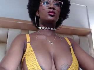 diosaxsexyy camsoda stream image