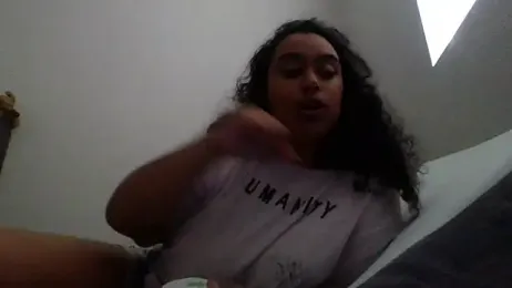 cinnaminnie stripchat stream image