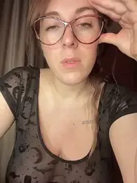 MommmyYummy stripchat stream image