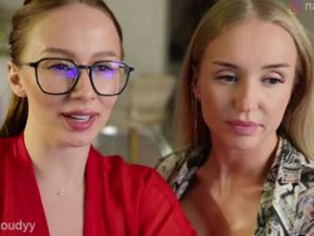 mia_cloudy chaturbate stream image