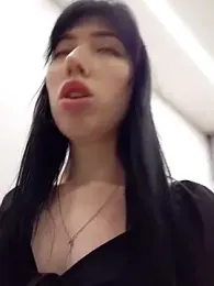 caressyourself stripchat stream image