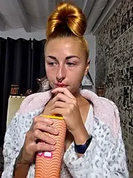 kylie_blck stripchat stream image