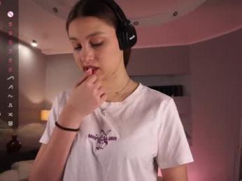 margarethowell chaturbate stream image