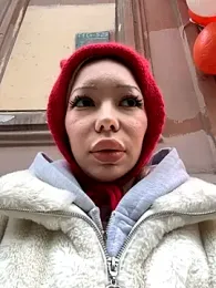 babydolll stripchat stream image