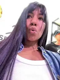 kim_monti stripchat stream image