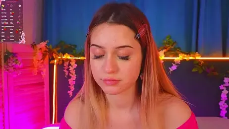 AlinaWalters stripchat stream image