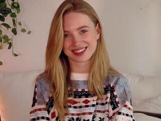 Emma Wilde flirt4free stream image