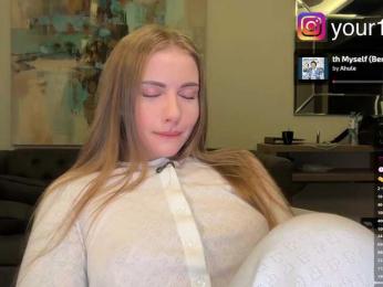 VikkiExtraCheese bongacams stream image