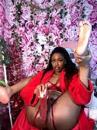 mismialove stripchat stream image