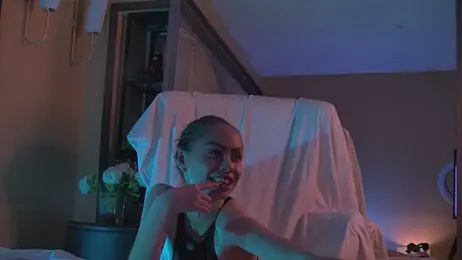 Amanda_River stripchat stream image