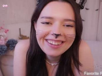 cuddlebyyou chaturbate stream image