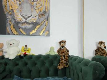 AnnaKarin bongacams stream image