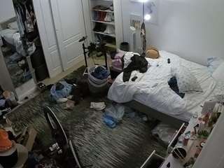 voyeurcam-hornyhostel-02 camsoda stream image