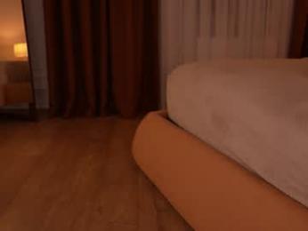 roxy_blue_eyed_ chaturbate stream image