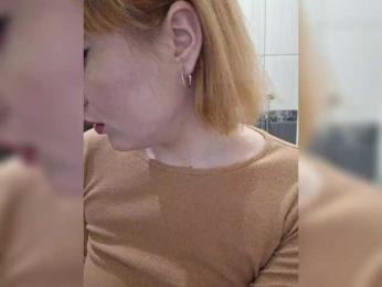 -Molly bongacams stream image