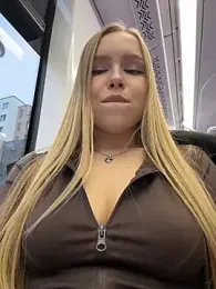 Liza_risky stripchat stream image