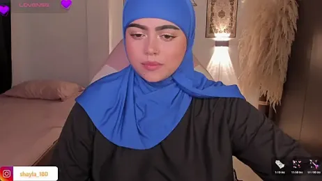 shayla_18 stripchat stream image