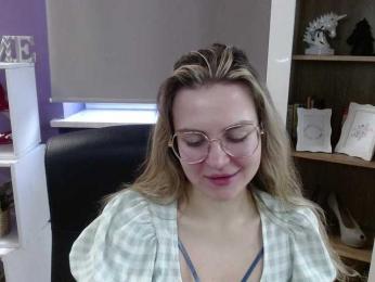 Soft-Zoey bongacams stream image