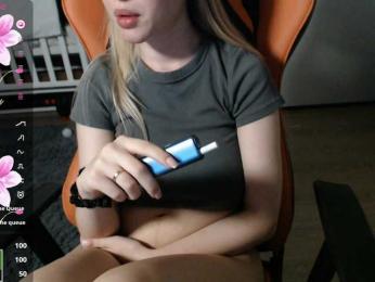 crystalyss bongacams stream image