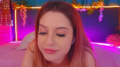 AlinaWalters stripchat stream image