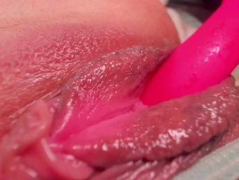 teeencute bongacams stream image