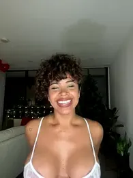 Brunettexio stripchat stream image