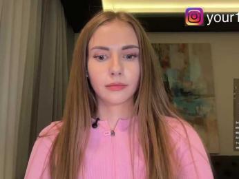 VikkiExtraCheese bongacams stream image