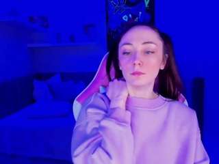 lexi-split camsoda stream image